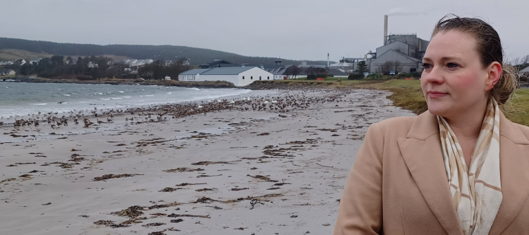 MP Candidate Amanda Hampsey on Islay